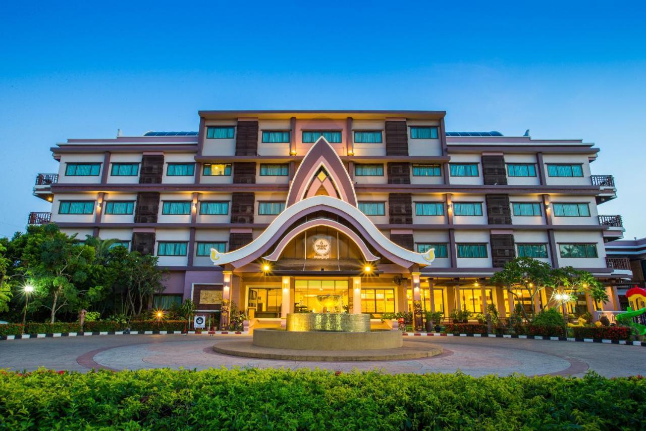 Phanomrungpuri Hotel Buriram Nang Rong Exterior foto