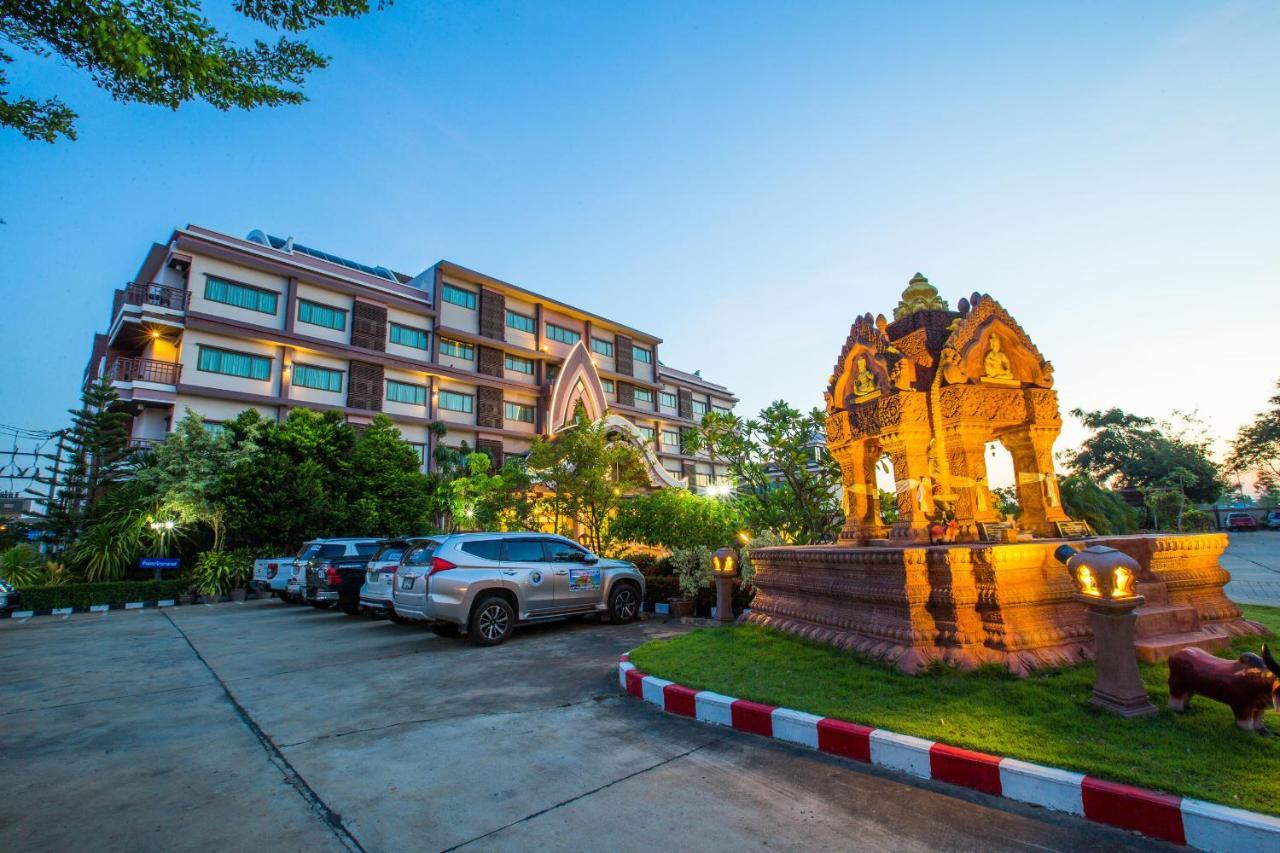 Phanomrungpuri Hotel Buriram Nang Rong Exterior foto